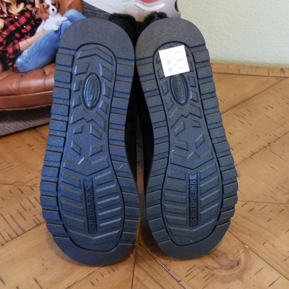 ๐๏ธ Skecher Toasty Toes Boots! - Picture 4 of 9